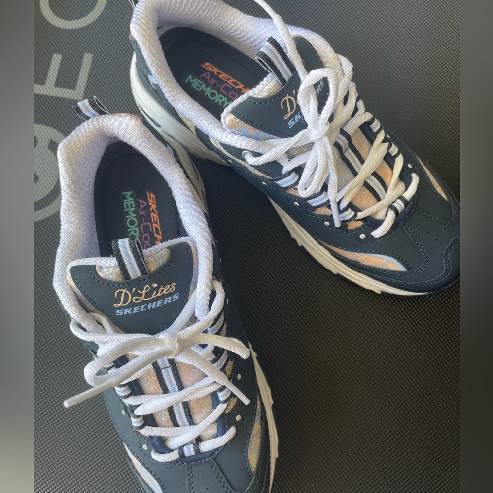 Woman’s D’lites Sketchers